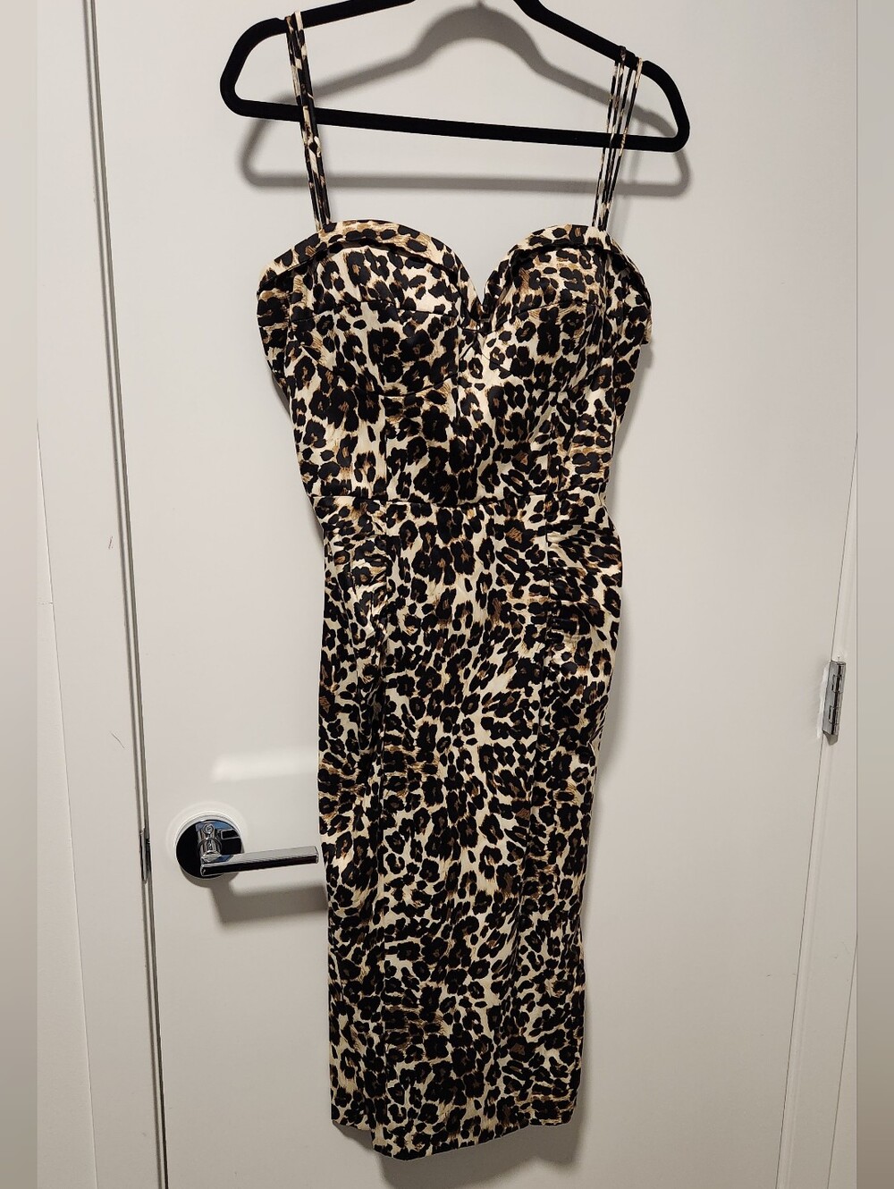 Stunning Stop Staring! Pinup Bombshell Satin Leopard Print Wiggle Dress 2000s